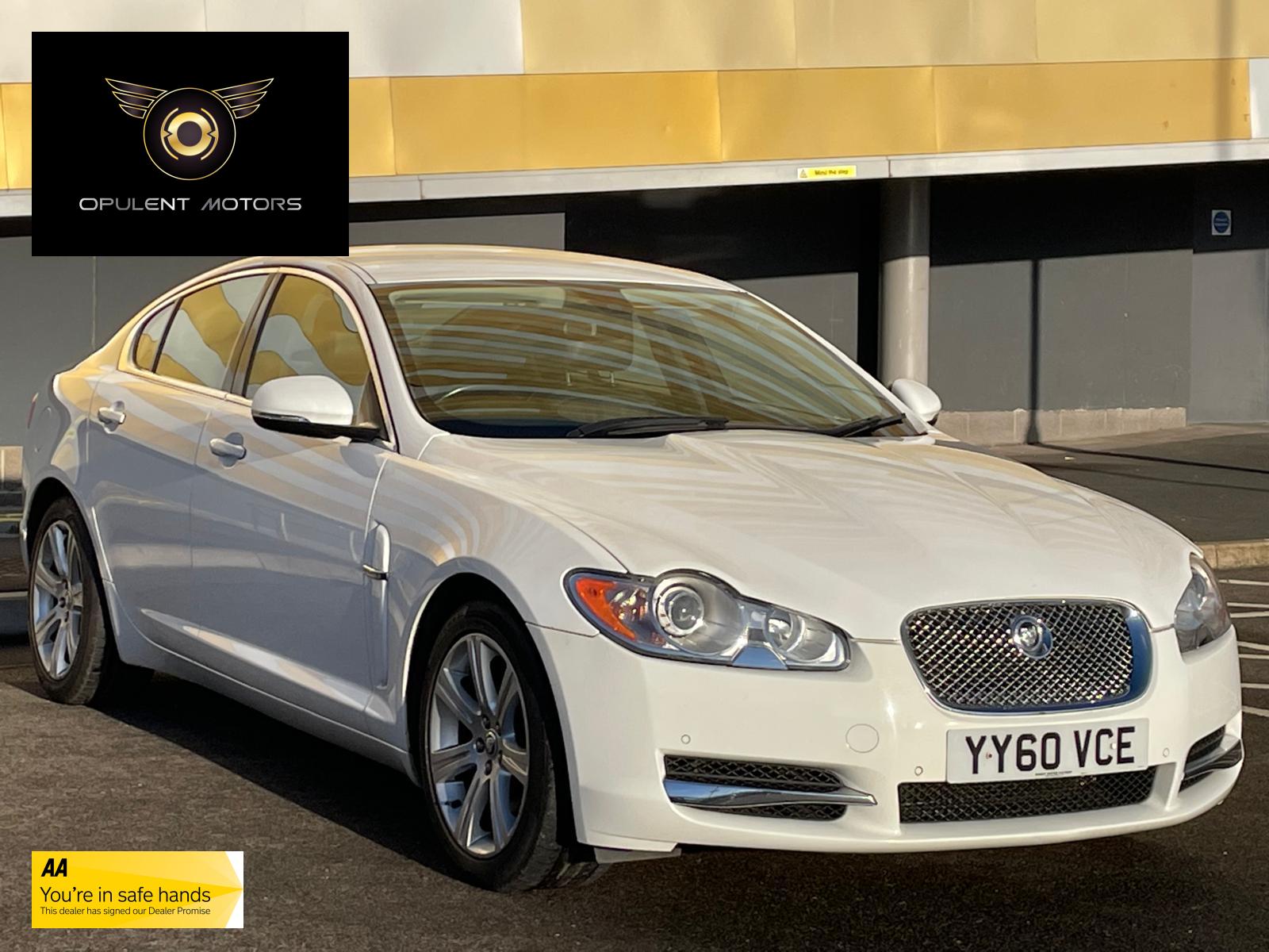 Jaguar XF 3.0d V6 Luxury Saloon 4dr Diesel Auto Euro 5 (240 ps)