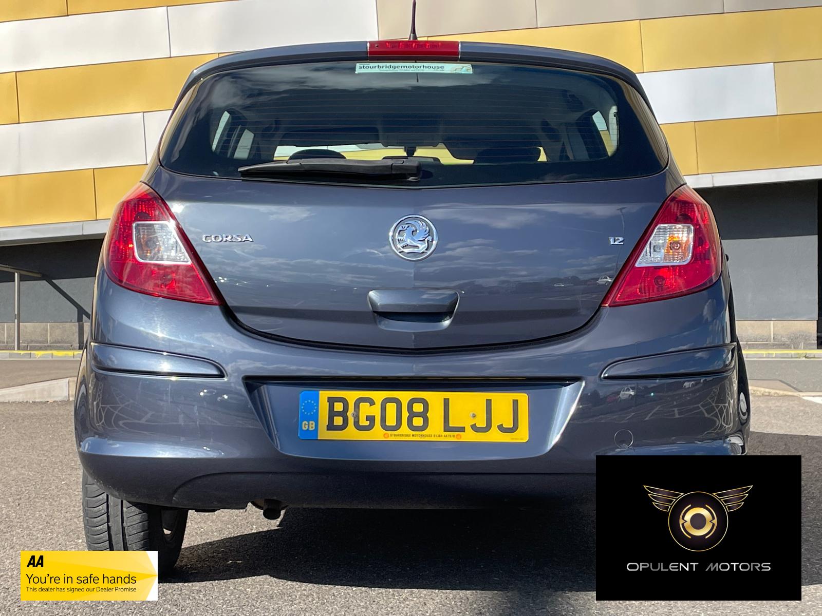 Vauxhall Corsa 1.2i 16v Breeze Hatchback 5dr Petrol Manual (139 g/km, 79 bhp)