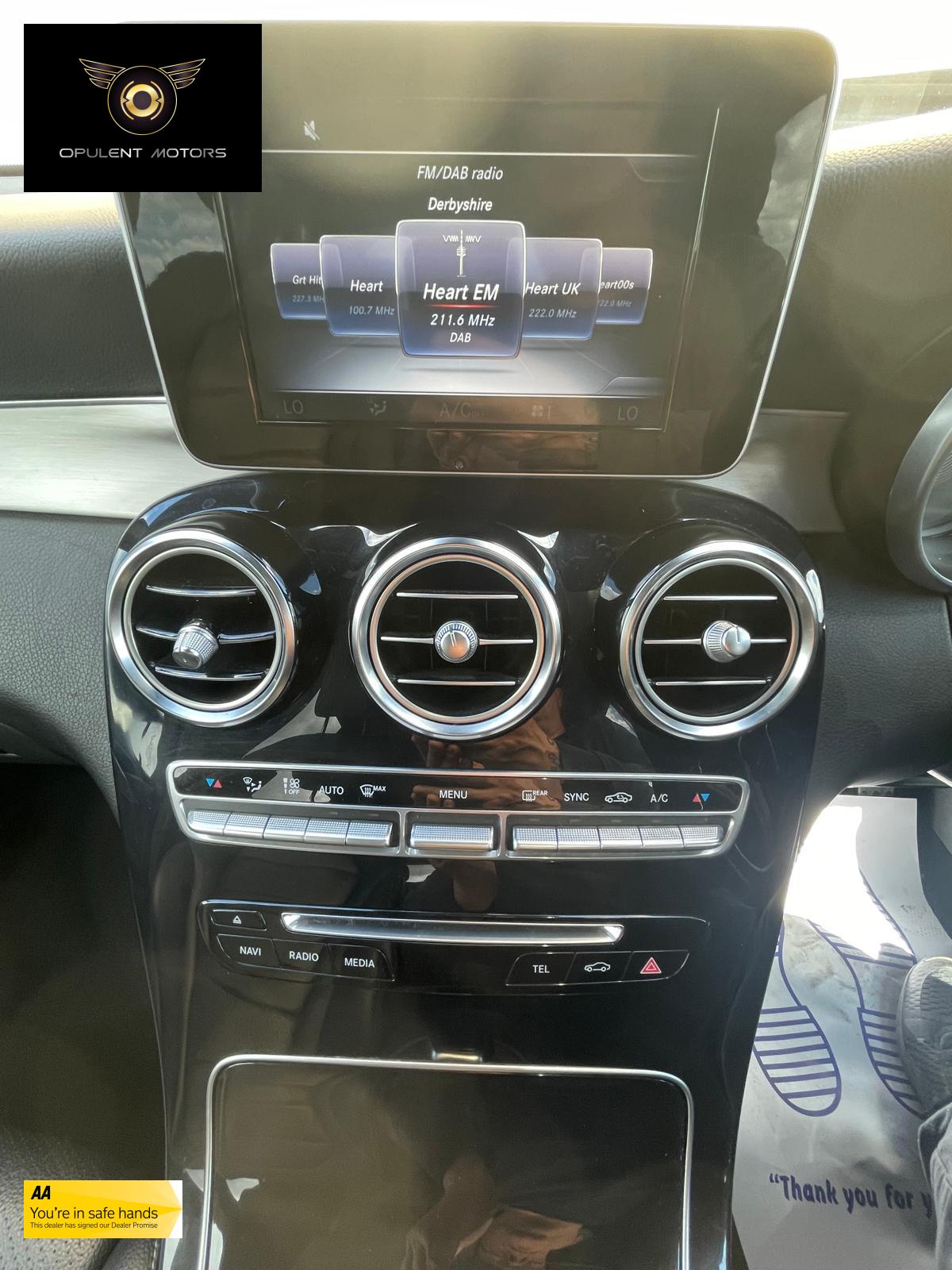 Mercedes-Benz GLC 2.1 GLC250d AMG Line (Premium) SUV 5dr Diesel G-Tronic 4MATIC Euro 6 (s/s) (204 ps)