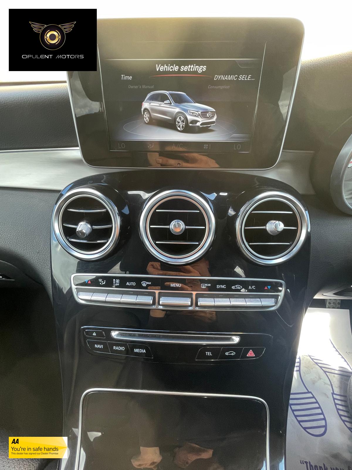 Mercedes-Benz GLC 2.1 GLC250d AMG Line (Premium) SUV 5dr Diesel G-Tronic 4MATIC Euro 6 (s/s) (204 ps)