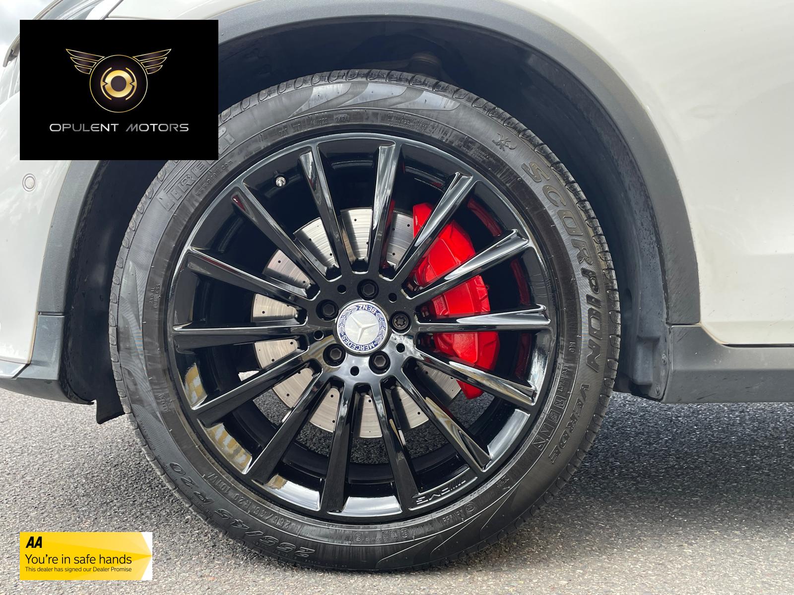 Mercedes-Benz GLC 2.1 GLC250d AMG Line (Premium) SUV 5dr Diesel G-Tronic 4MATIC Euro 6 (s/s) (204 ps)