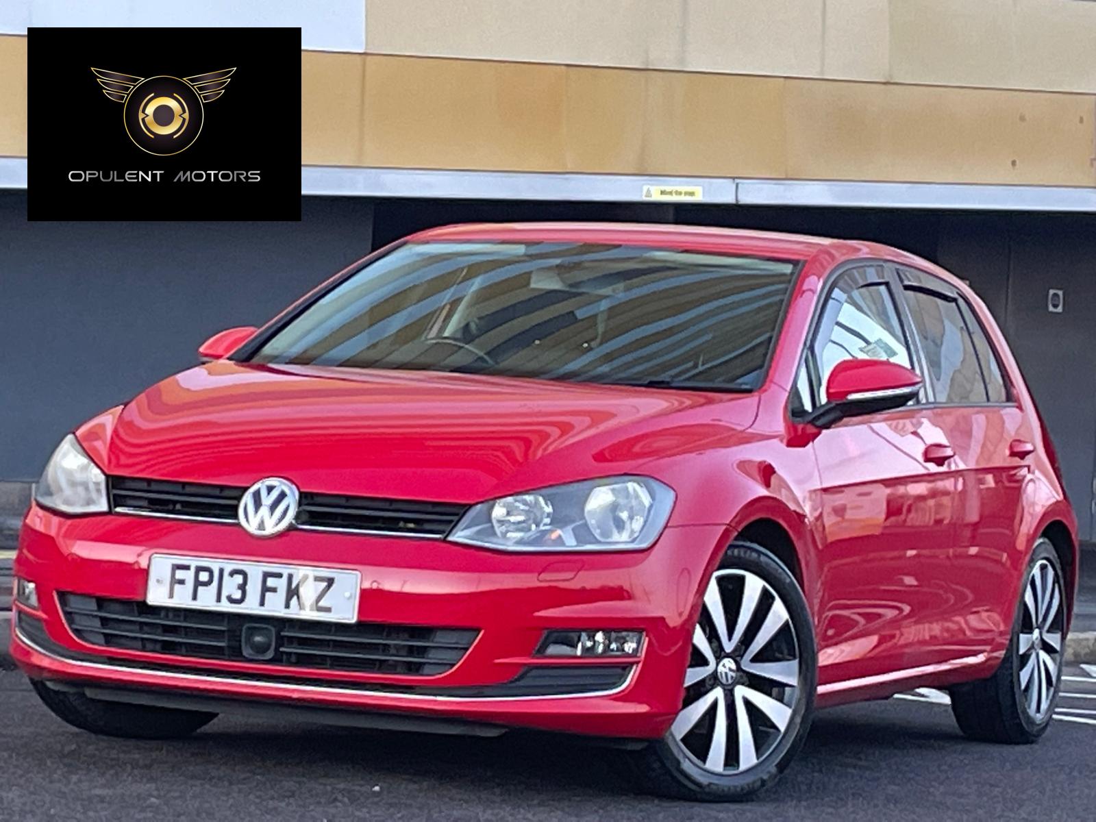 Volkswagen Golf 2.0 TDI BlueMotion Tech GT Hatchback 5dr Diesel DSG Euro 5 (s/s) (150 ps)