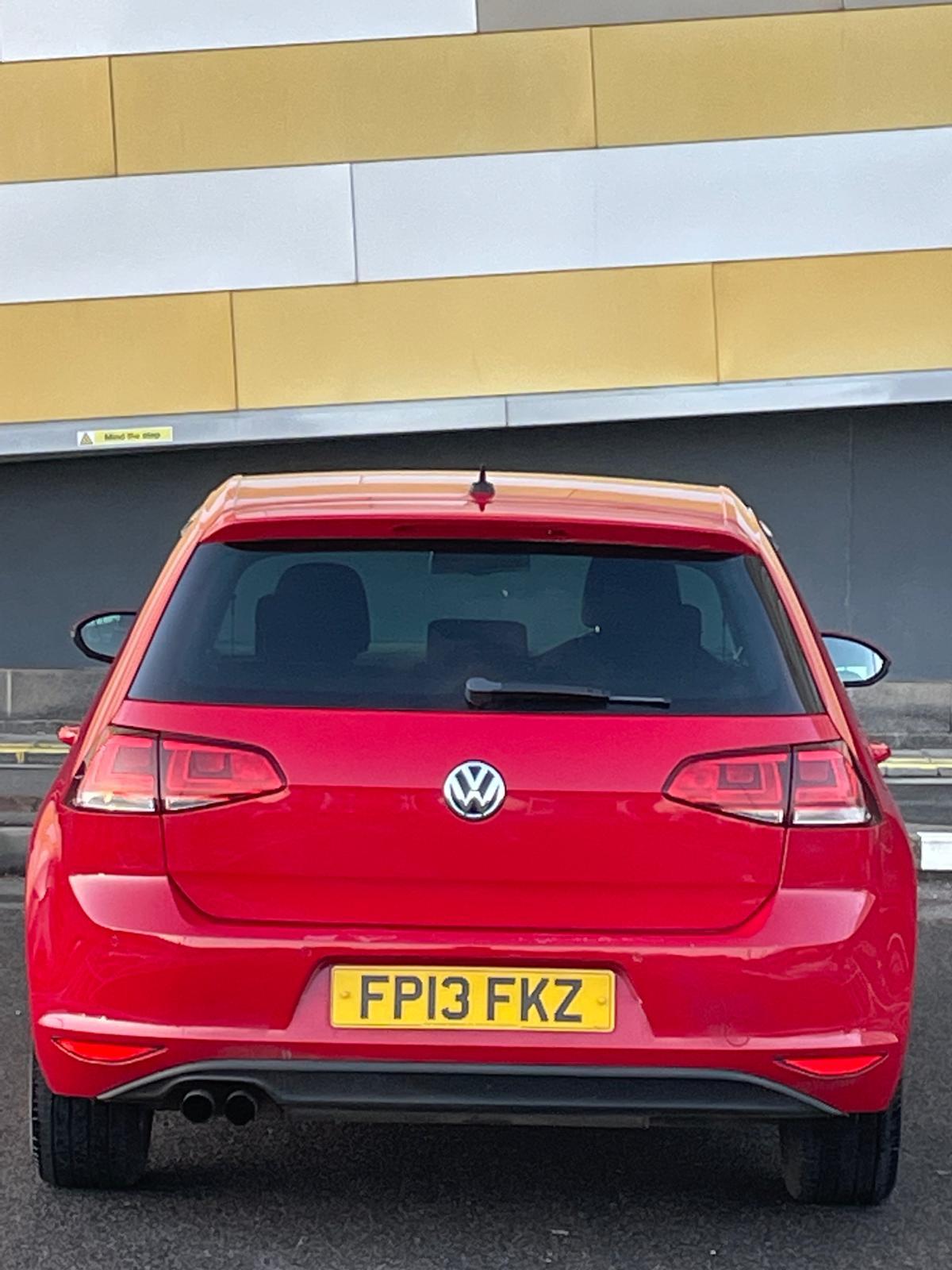 Volkswagen Golf 2.0 TDI BlueMotion Tech GT Hatchback 5dr Diesel DSG Euro 5 (s/s) (150 ps)