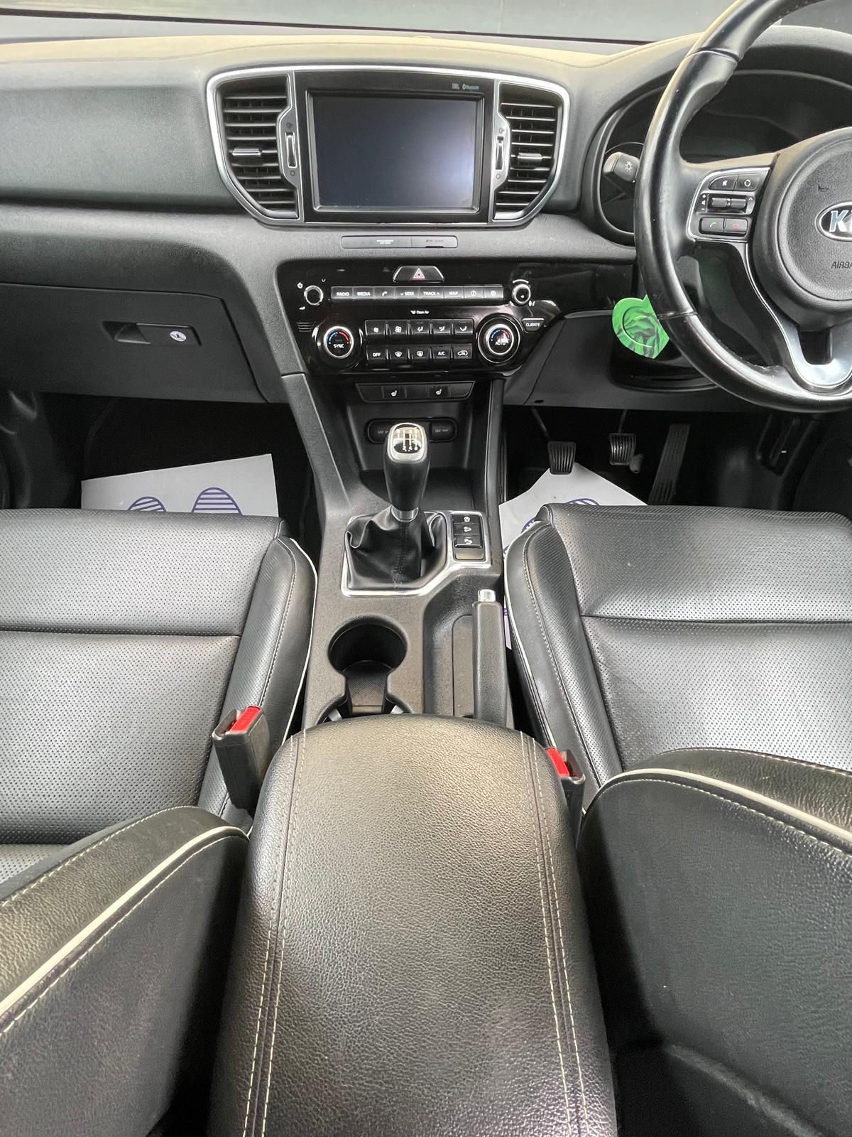 Kia Sportage 1.7 CRDi 3 SUV 5dr Diesel Manual Euro 6 (s/s) (114 bhp)