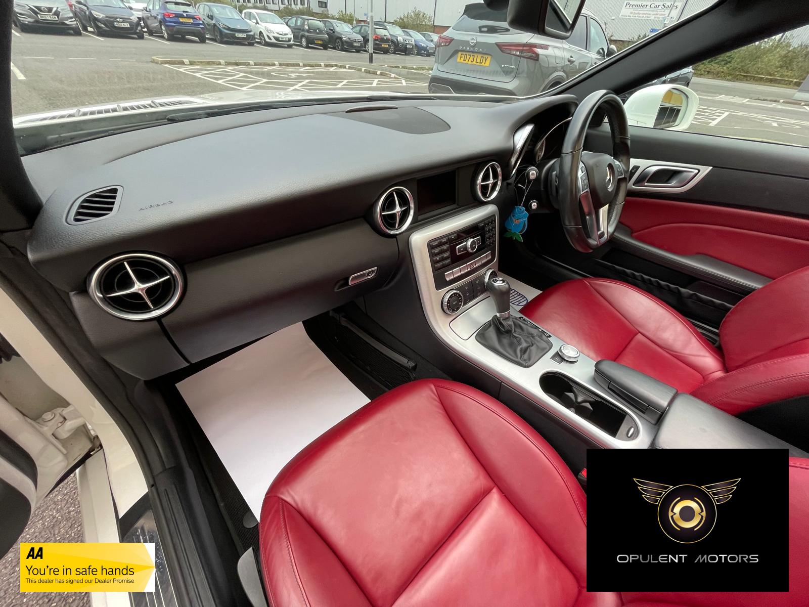 Mercedes-Benz SLK 2.1 SLK250 CDI AMG Sport Convertible 2dr Diesel G-Tronic+ Euro 5 (s/s) (204 ps)