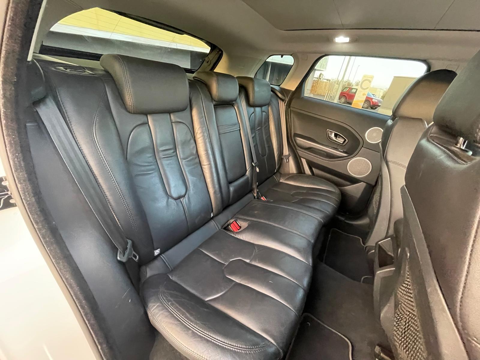 Land Rover Range Rover Evoque 2.2 TD4 Pure SUV 5dr Diesel Manual 4WD Euro 5 (s/s) (150 ps)