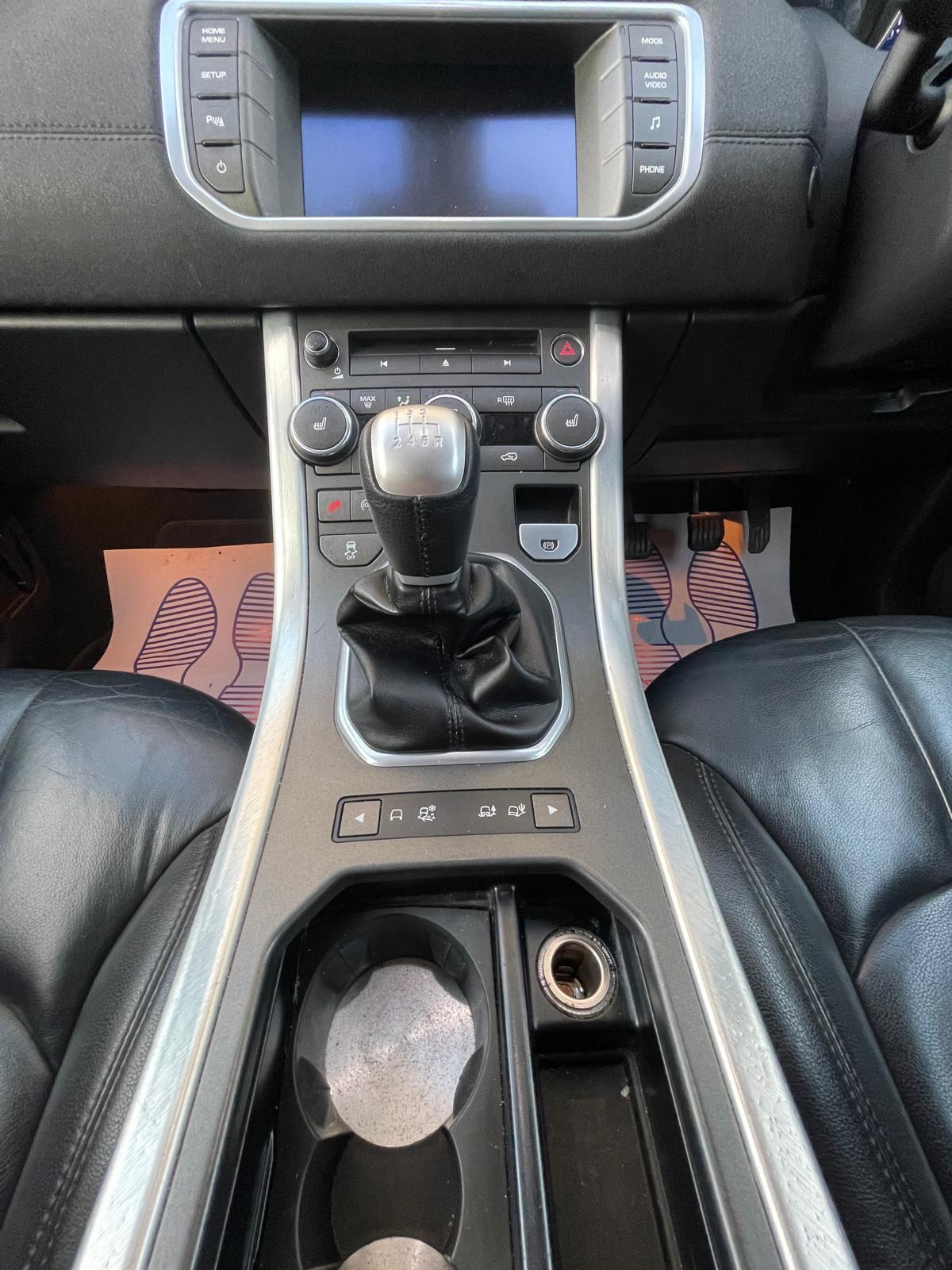 Land Rover Range Rover Evoque 2.2 TD4 Pure SUV 5dr Diesel Manual 4WD Euro 5 (s/s) (150 ps)