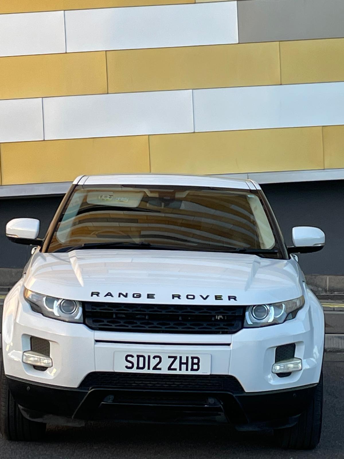 Land Rover Range Rover Evoque 2.2 TD4 Pure SUV 5dr Diesel Manual 4WD Euro 5 (s/s) (150 ps)