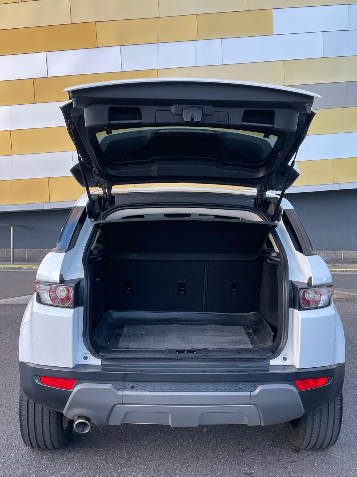 Land Rover Range Rover Evoque 2.2 TD4 Pure SUV 5dr Diesel Manual 4WD Euro 5 (s/s) (150 ps)