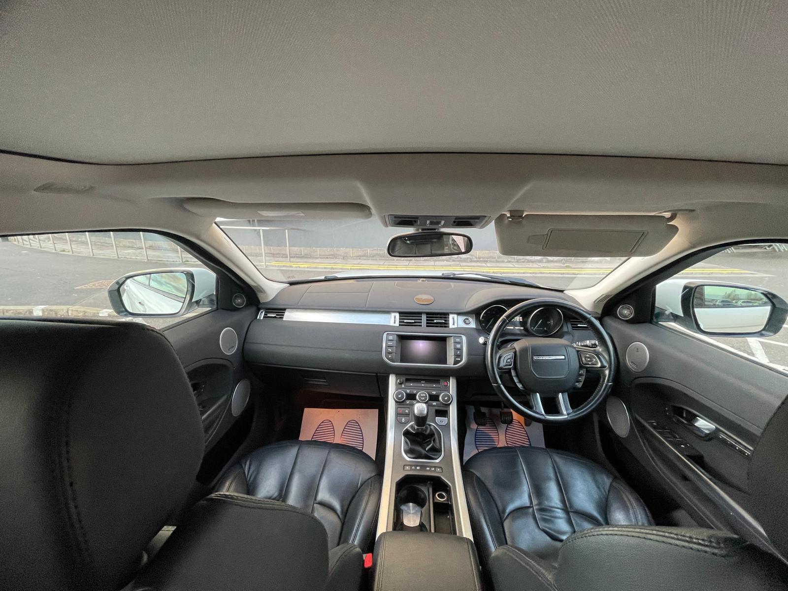 Land Rover Range Rover Evoque 2.2 TD4 Pure SUV 5dr Diesel Manual 4WD Euro 5 (s/s) (150 ps)