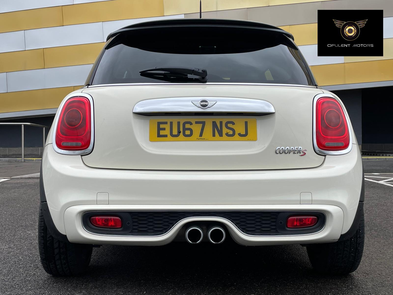 MINI Hatch 2.0 Cooper S Hatchback 3dr Petrol Auto Euro 6 (s/s) (192 ps)