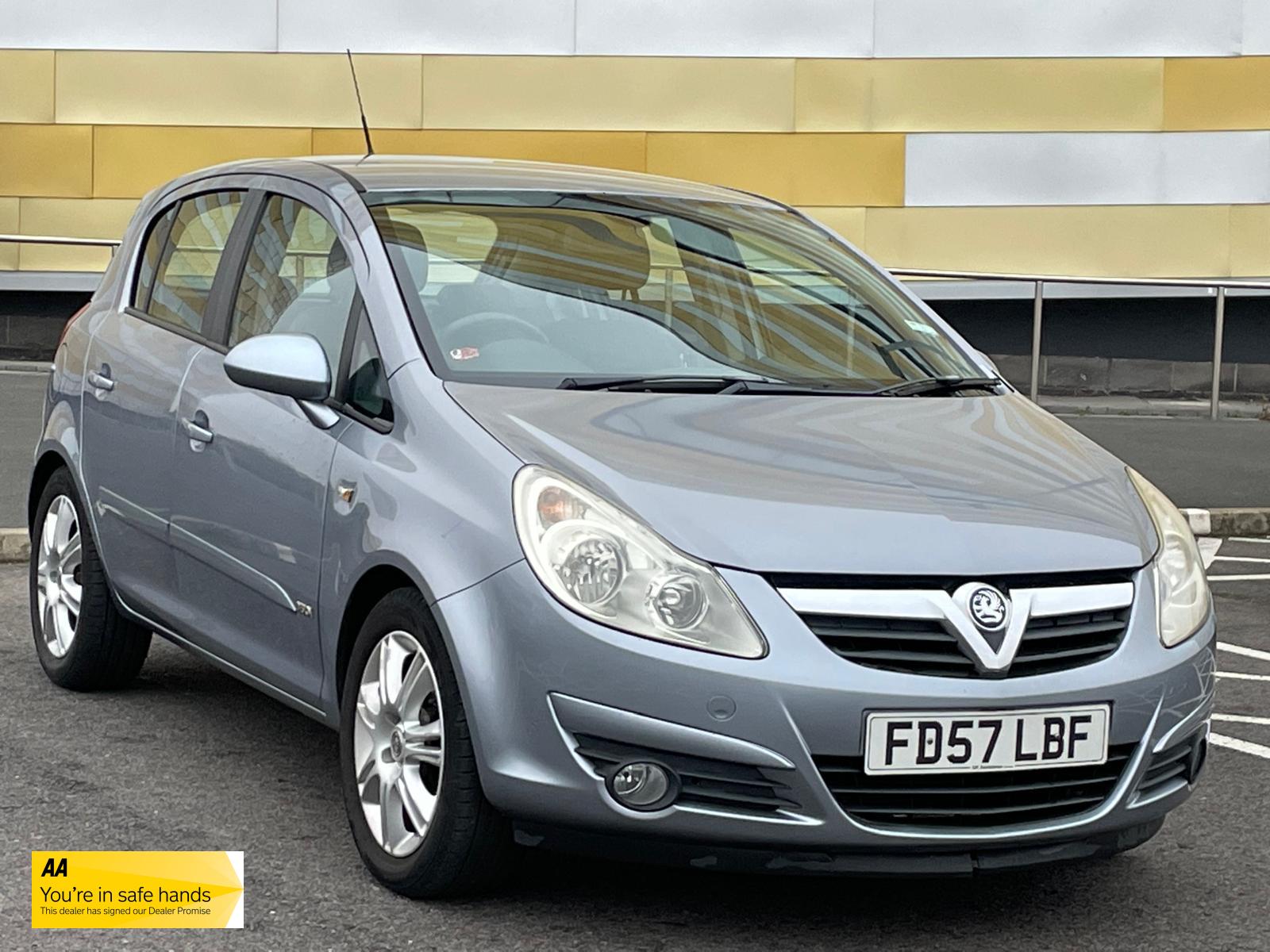 Vauxhall Corsa 1.2i 16v Design Hatchback 5dr Petrol Manual (a/c) (139 g/km, 79 bhp)