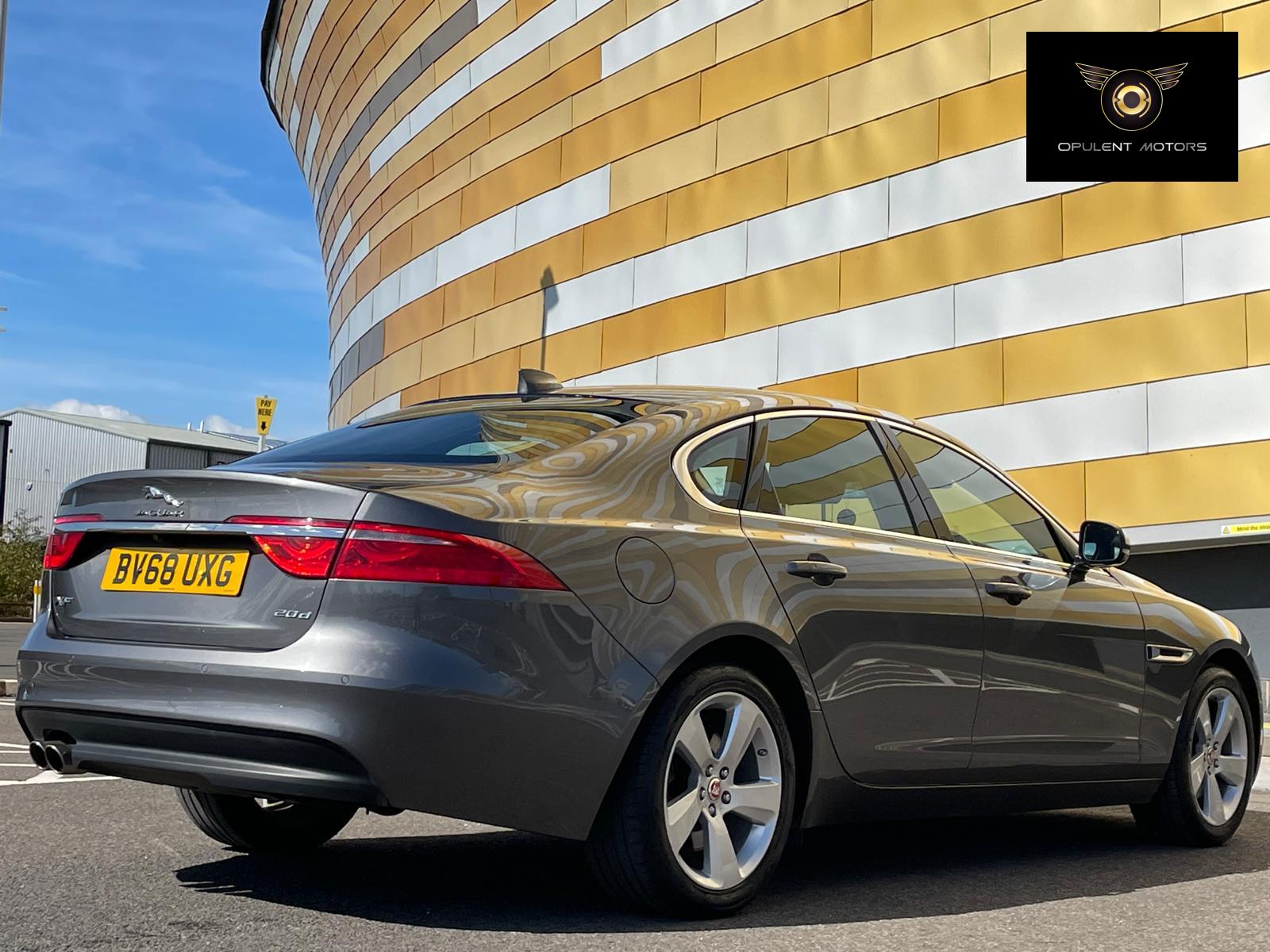 Jaguar XF 2.0d Portfolio Saloon 4dr Diesel Auto Euro 6 (s/s) (180 ps)