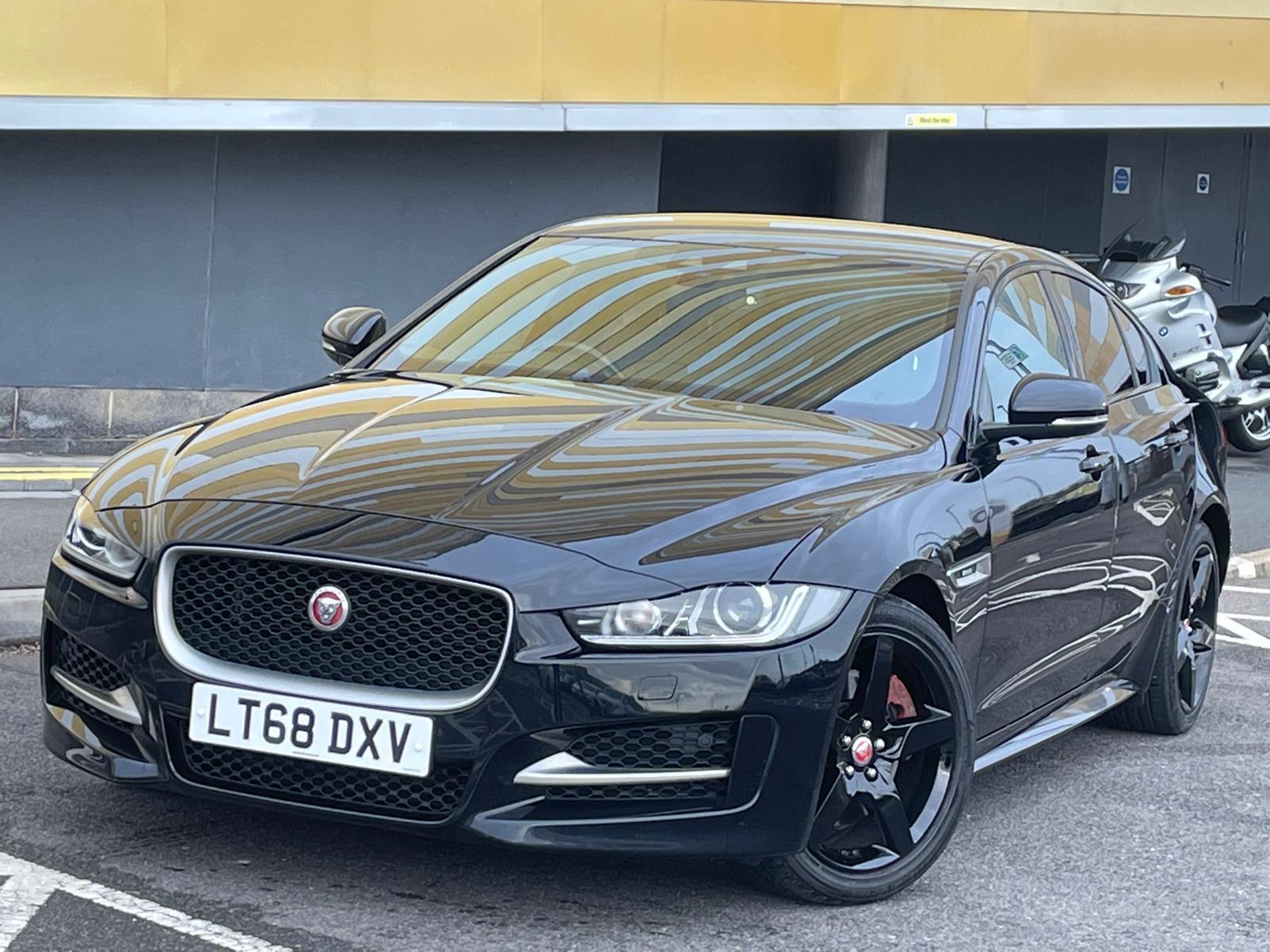 Jaguar XE 2.0i GPF R-Sport Saloon 4dr Petrol Auto Euro 6 (s/s) (250 ps)