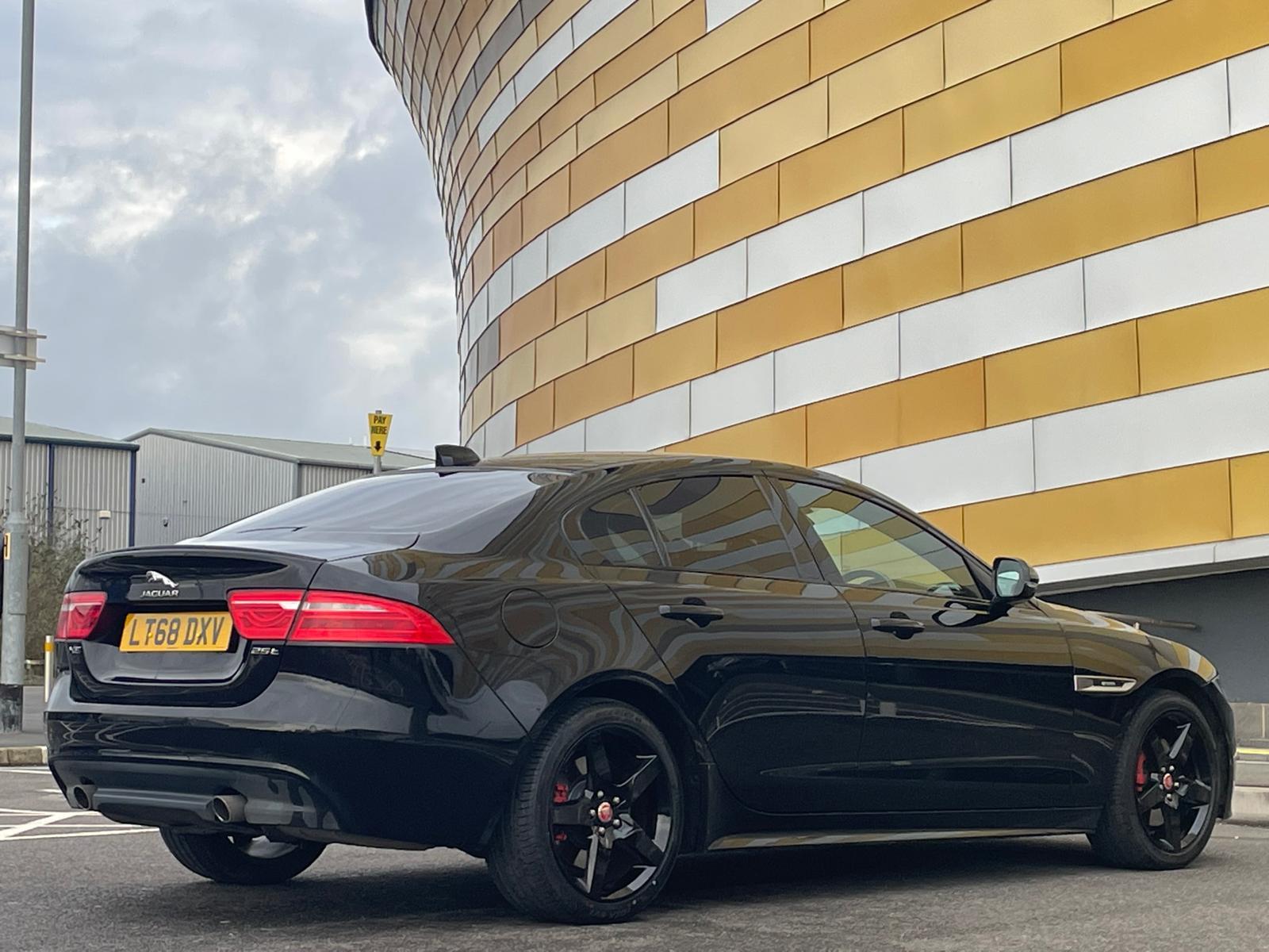 Jaguar XE 2.0i GPF R-Sport Saloon 4dr Petrol Auto Euro 6 (s/s) (250 ps)