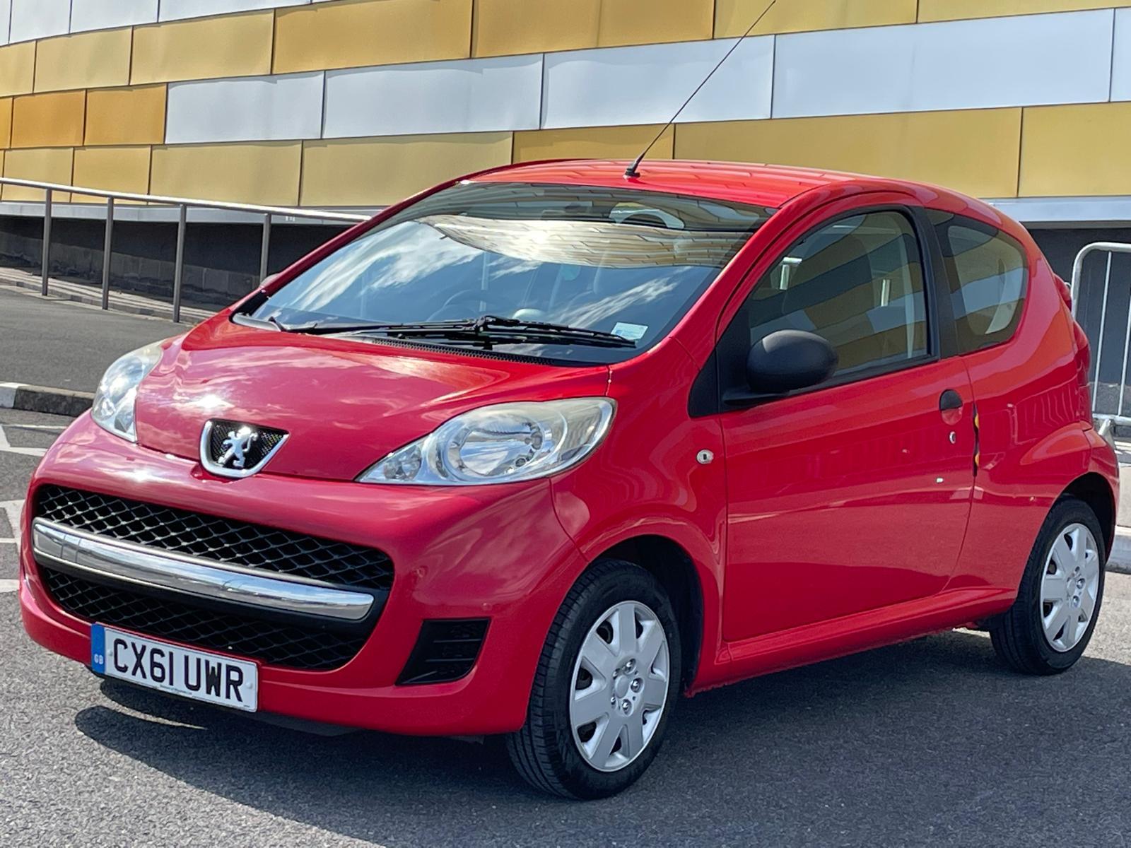 Peugeot 107 1.0 12V Urban Lite Hatchback 3dr Petrol Manual Euro 5 (68 ps)