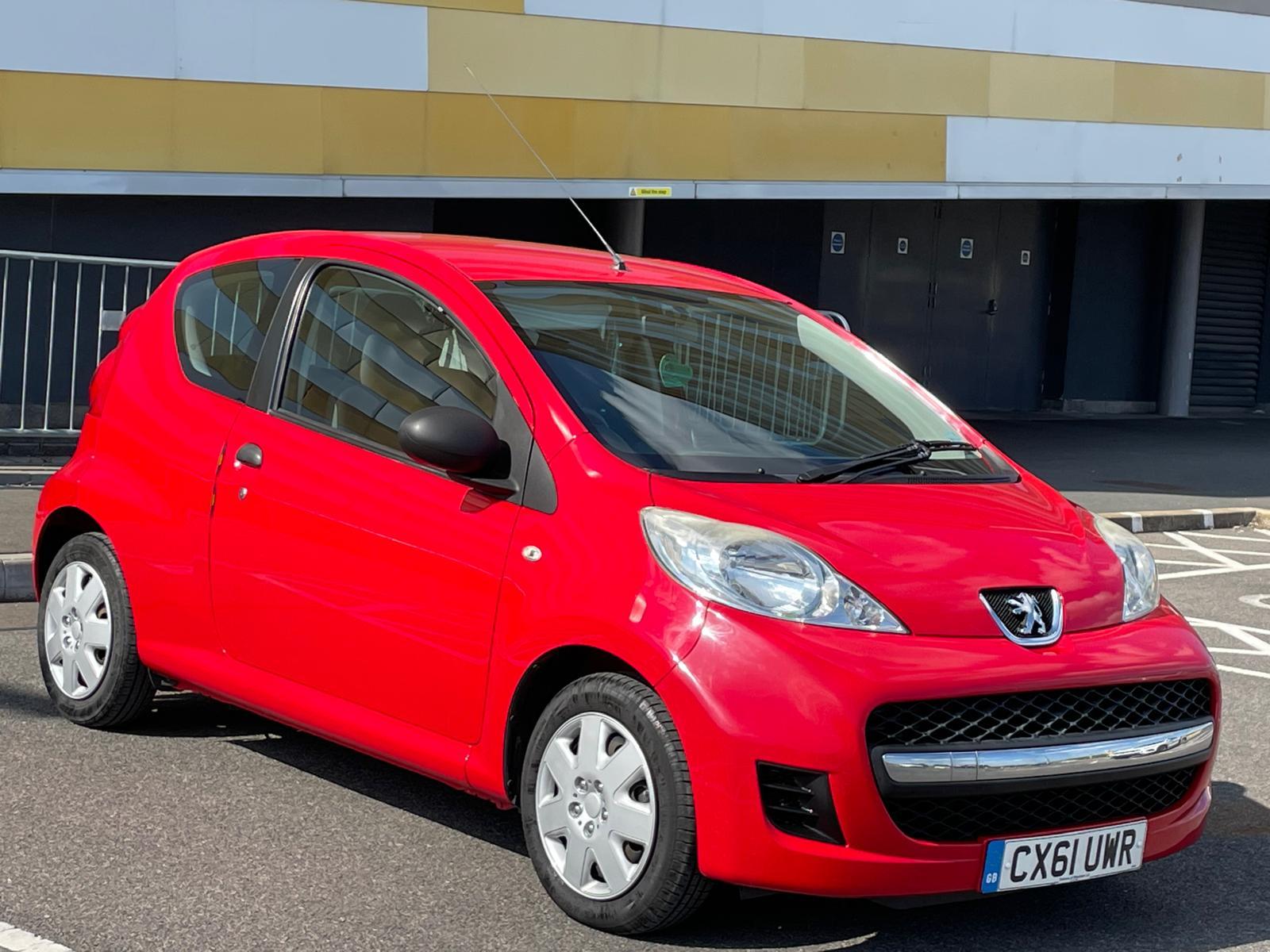 Peugeot 107 1.0 12V Urban Lite Hatchback 3dr Petrol Manual Euro 5 (68 ps)