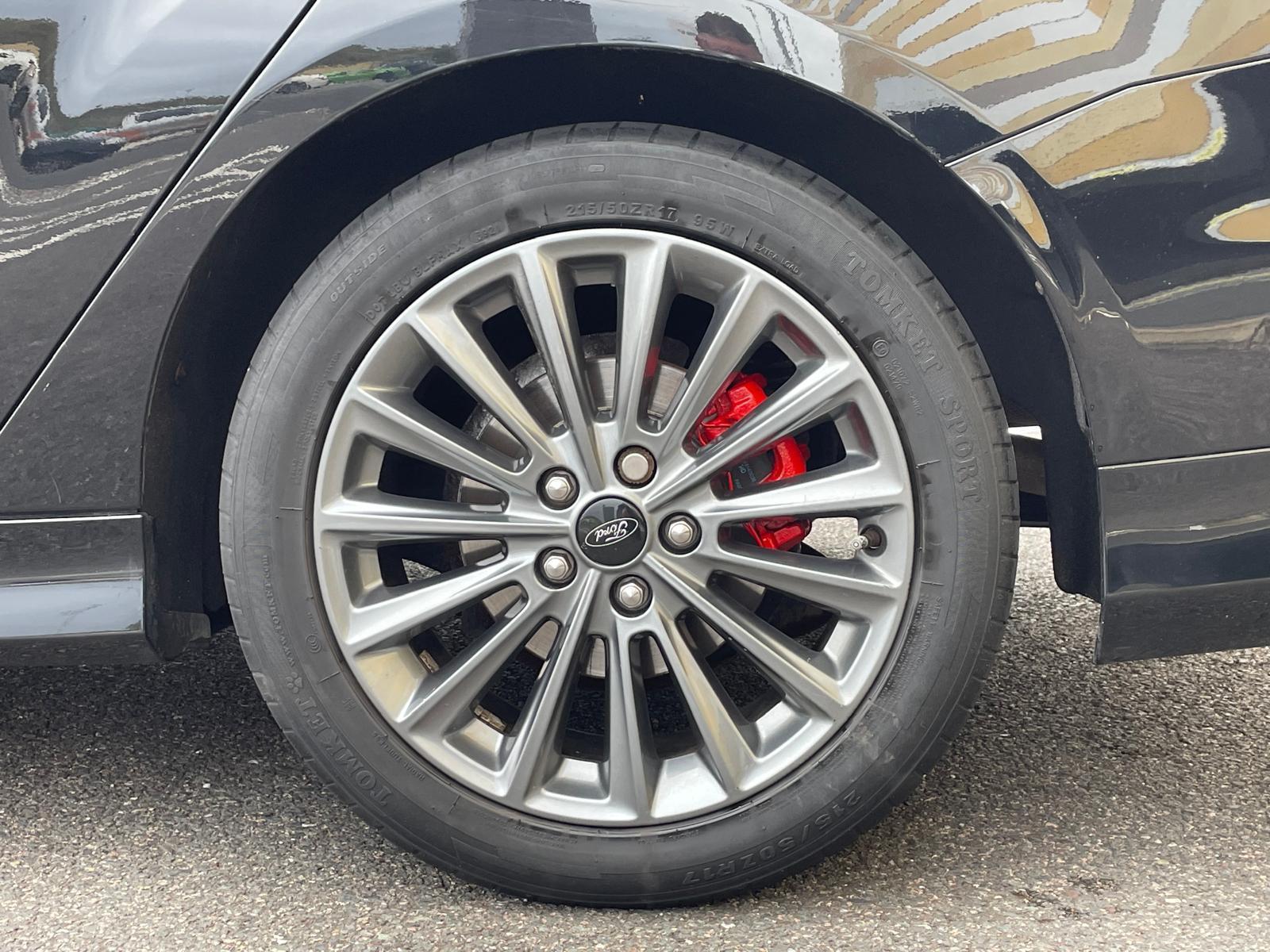 Ford Focus 1.5 TDCi EcoBoost ST-Line Estate 5dr Diesel Manual Euro 6 (s/s) (120 ps)