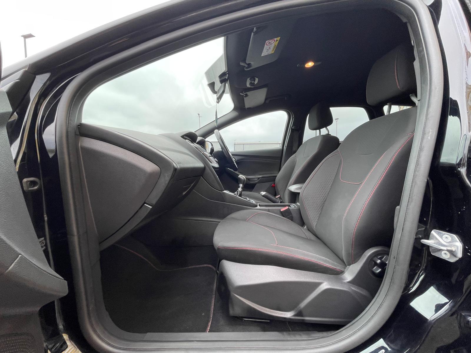 Ford Focus 1.5 TDCi EcoBoost ST-Line Estate 5dr Diesel Manual Euro 6 (s/s) (120 ps)