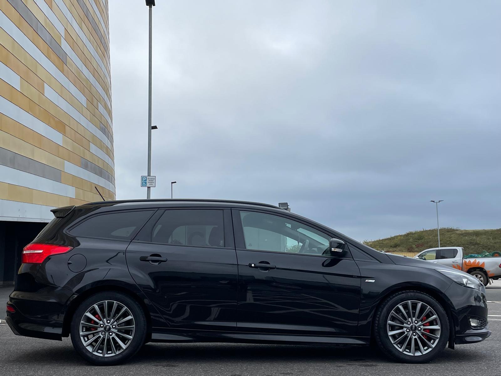 Ford Focus 1.5 TDCi EcoBoost ST-Line Estate 5dr Diesel Manual Euro 6 (s/s) (120 ps)