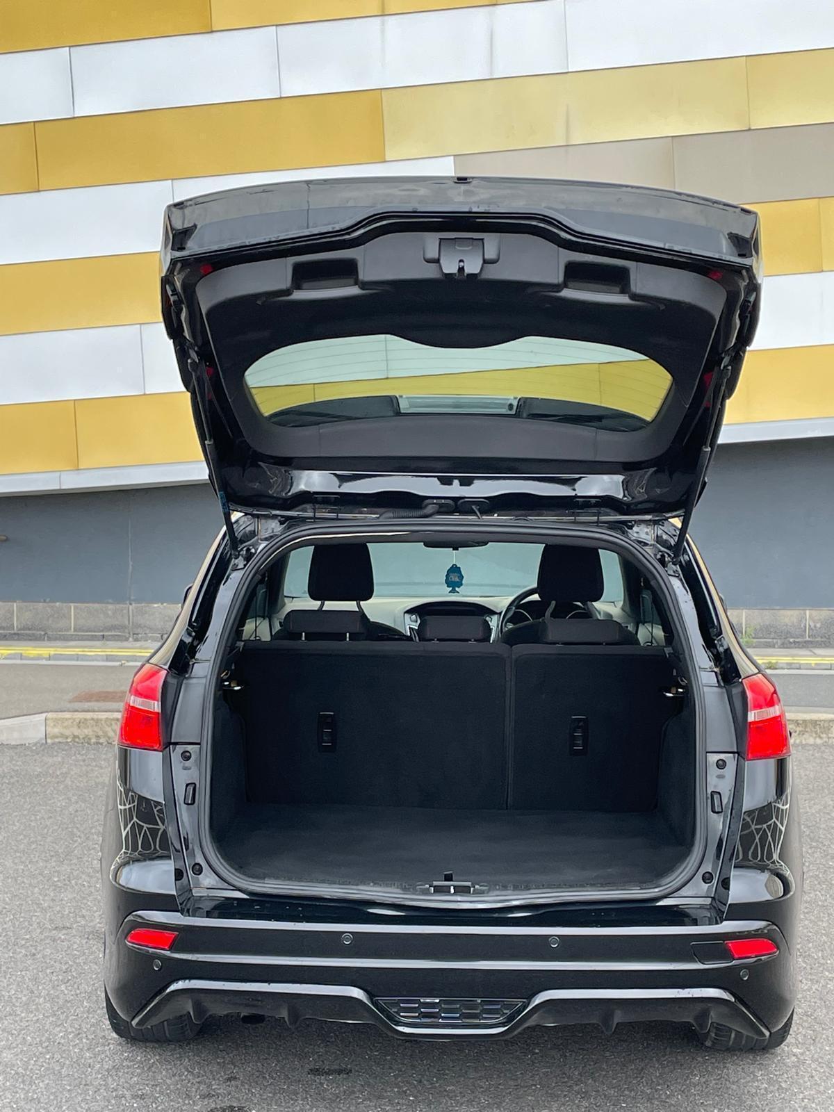 Ford Focus 1.5 TDCi EcoBoost ST-Line Estate 5dr Diesel Manual Euro 6 (s/s) (120 ps)