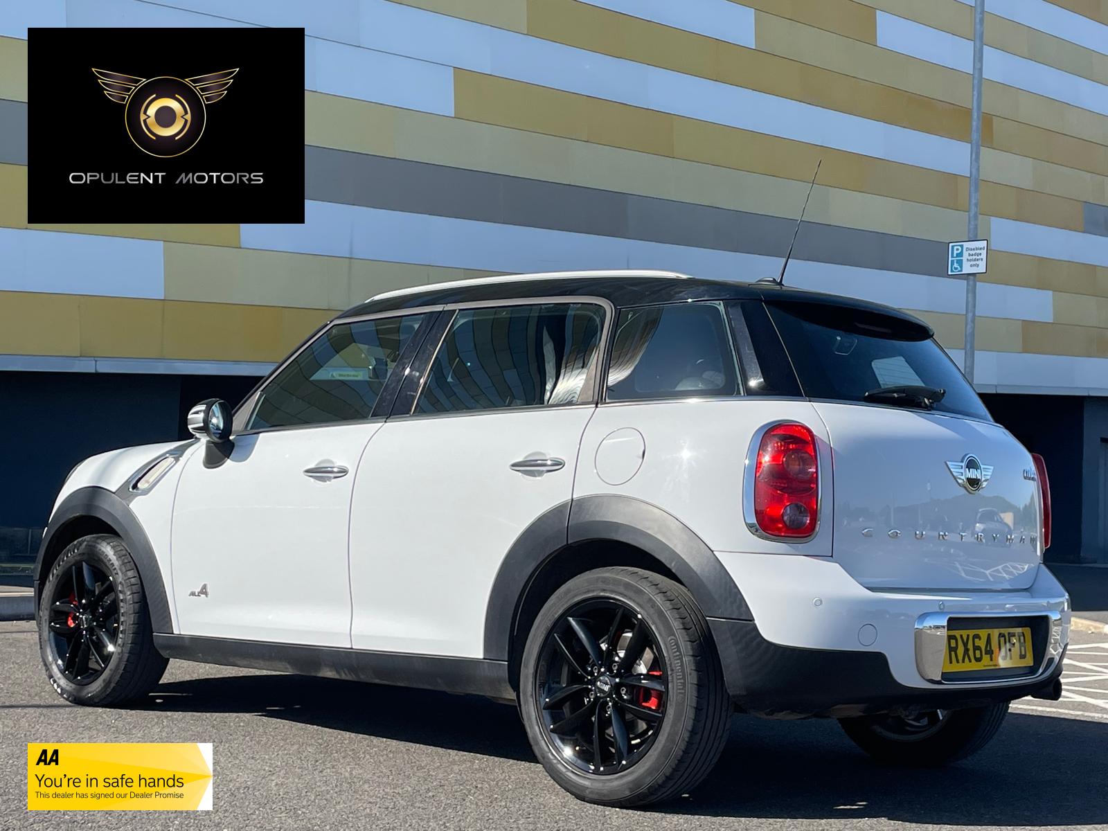 MINI Countryman 1.6 Cooper SUV 5dr Petrol Auto ALL4 Euro 6 (122 ps)