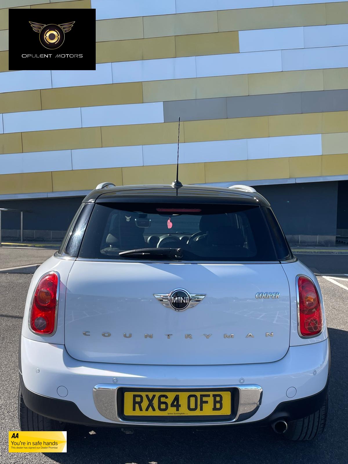 MINI Countryman 1.6 Cooper SUV 5dr Petrol Auto ALL4 Euro 6 (122 ps)