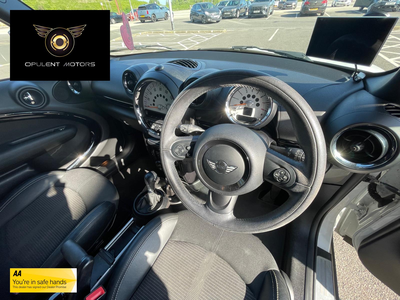 MINI Countryman 1.6 Cooper SUV 5dr Petrol Auto ALL4 Euro 6 (122 ps)