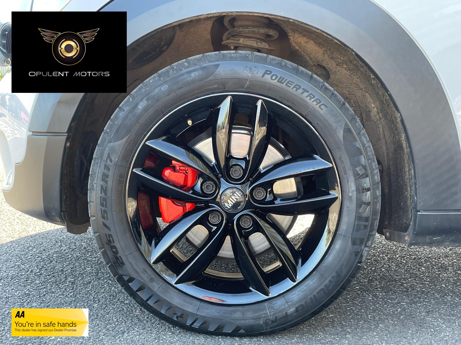 MINI Countryman 1.6 Cooper SUV 5dr Petrol Auto ALL4 Euro 6 (122 ps)