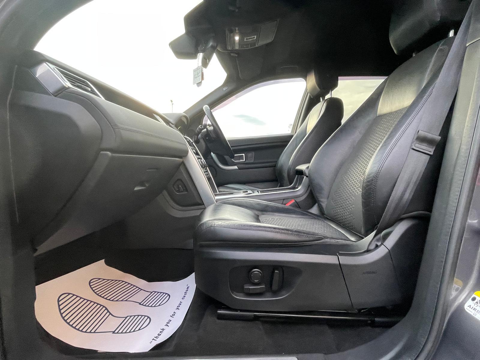 Land Rover Discovery Sport 2.0 TD4 SE Tech SUV 5dr Diesel Auto 4WD Euro 6 (s/s) (180 ps)