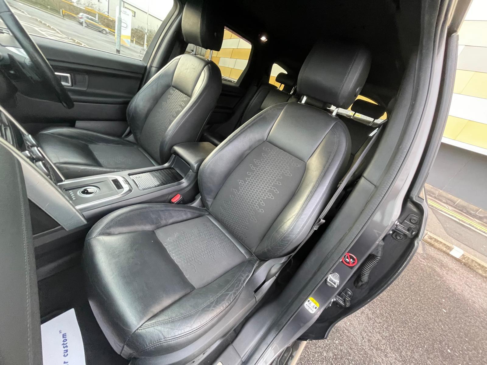 Land Rover Discovery Sport 2.0 TD4 SE Tech SUV 5dr Diesel Auto 4WD Euro 6 (s/s) (180 ps)