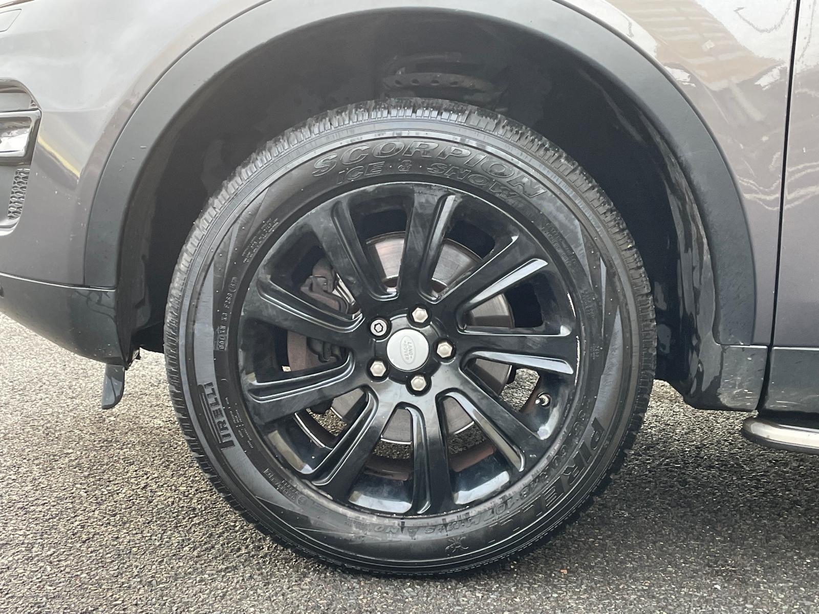 Land Rover Discovery Sport 2.0 TD4 SE Tech SUV 5dr Diesel Auto 4WD Euro 6 (s/s) (180 ps)