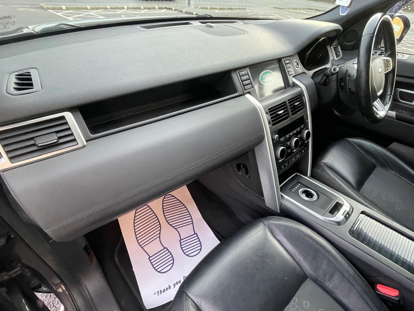 Land Rover Discovery Sport 2.0 TD4 SE Tech SUV 5dr Diesel Auto 4WD Euro 6 (s/s) (180 ps)