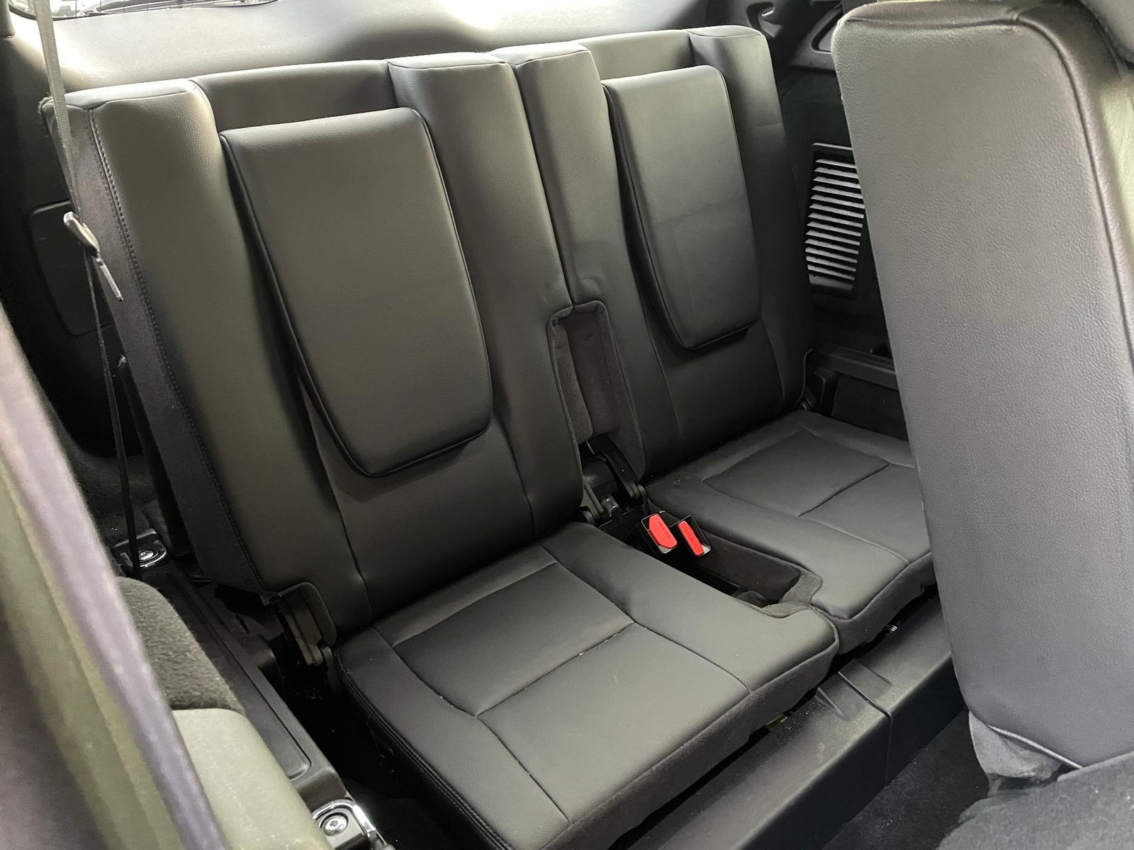 Land Rover Discovery Sport 2.0 TD4 SE Tech SUV 5dr Diesel Auto 4WD Euro 6 (s/s) (180 ps)