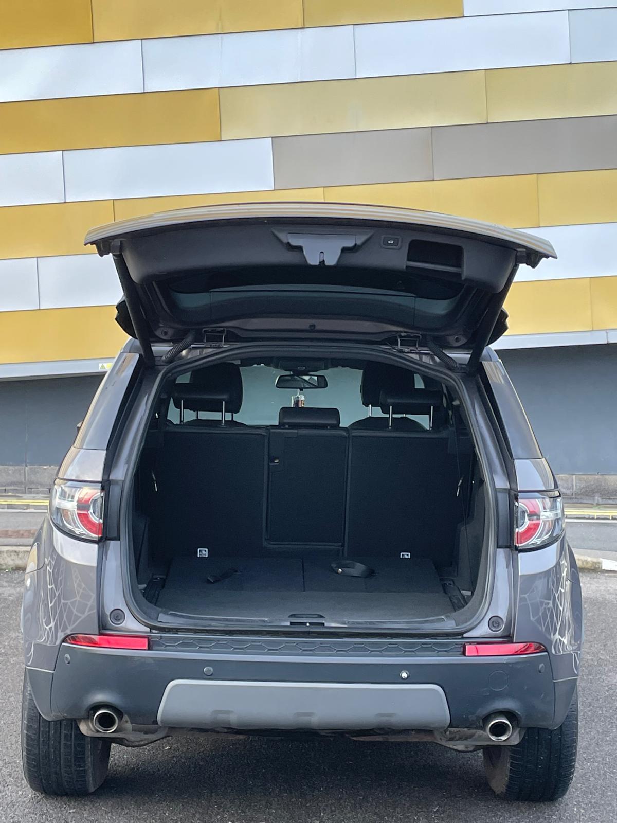 Land Rover Discovery Sport 2.0 TD4 SE Tech SUV 5dr Diesel Auto 4WD Euro 6 (s/s) (180 ps)