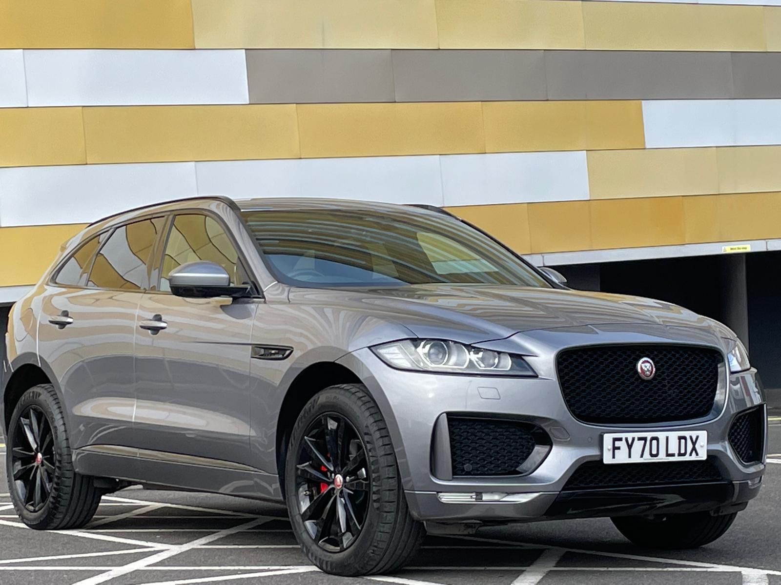 Jaguar F-PACE 2.0 D180 Chequered Flag SUV 5dr Diesel Auto AWD Euro 6 (s/s) (180 ps)