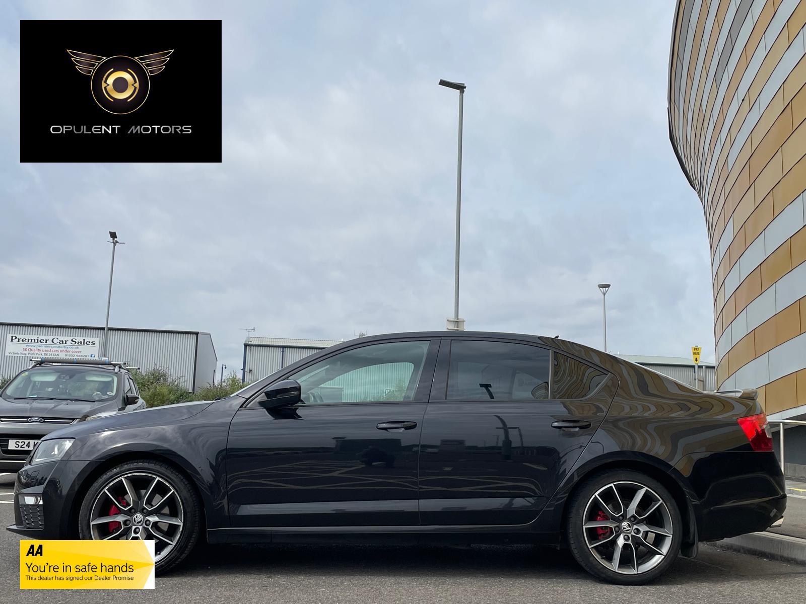 Skoda Octavia 2.0 TDI vRS Hatchback 5dr Diesel Manual Euro 6 (s/s) (184 ps)