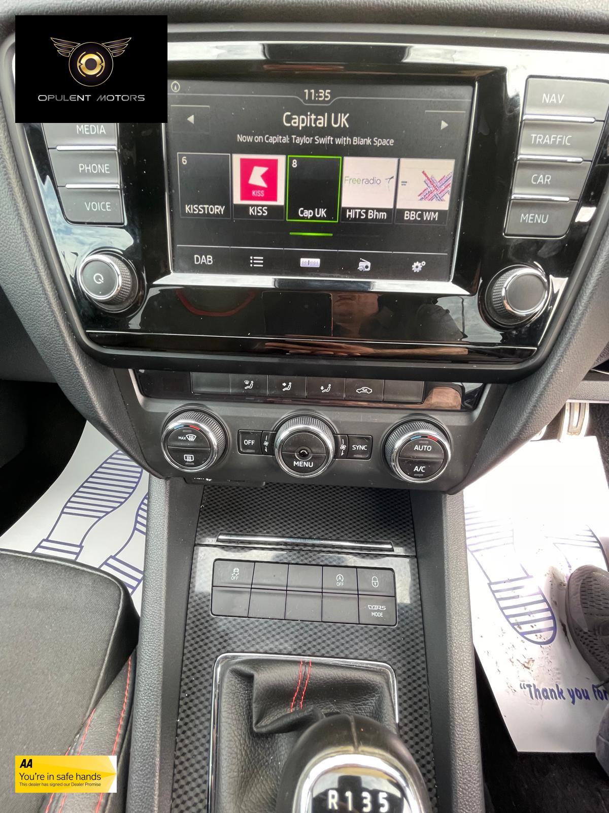 Skoda Octavia 2.0 TDI vRS Hatchback 5dr Diesel Manual Euro 6 (s/s) (184 ps)