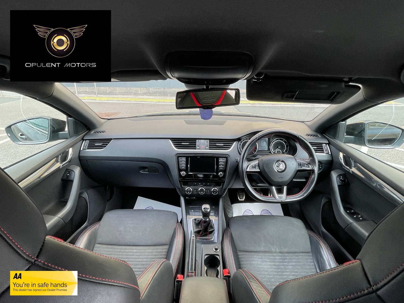 Skoda Octavia 2.0 TDI vRS Hatchback 5dr Diesel Manual Euro 6 (s/s) (184 ps)