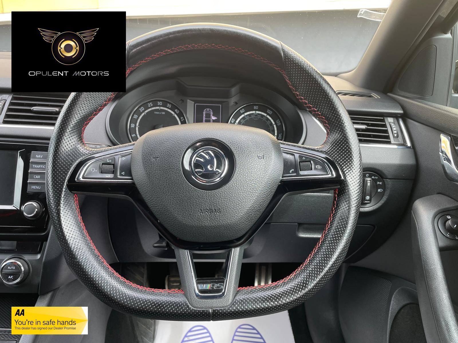 Skoda Octavia 2.0 TDI vRS Hatchback 5dr Diesel Manual Euro 6 (s/s) (184 ps)